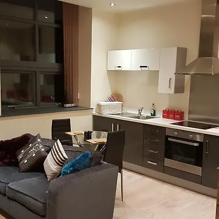 Orchard & Avenue Serviced Bradford (West Yorkshire)