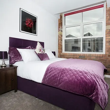 Orchard & Avenue Serviced 4*