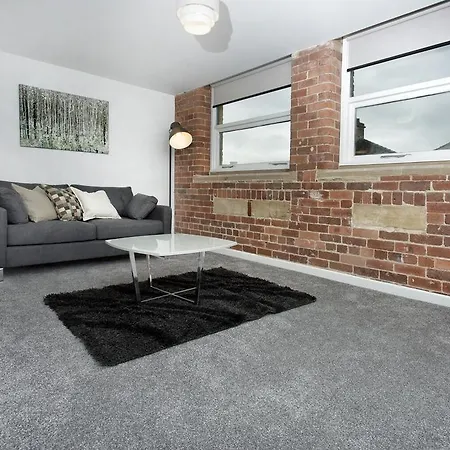 Orchard & Avenue Serviced 4* Bradford (West Yorkshire)