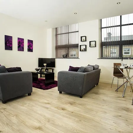 Orchard & Avenue Serviced Bradford (West Yorkshire)