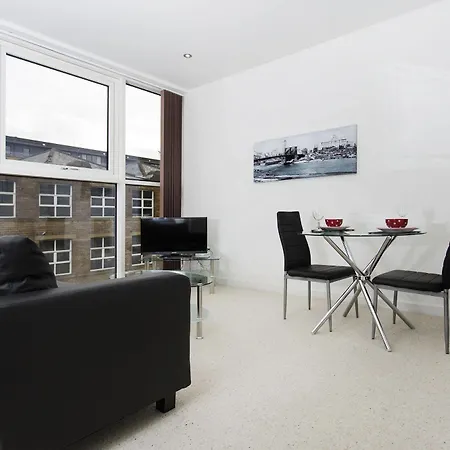 Orchard & Avenue Serviced Bradford (West Yorkshire)