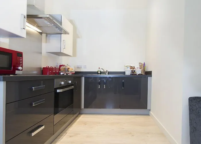 Orchard & Avenue Serviced 4*