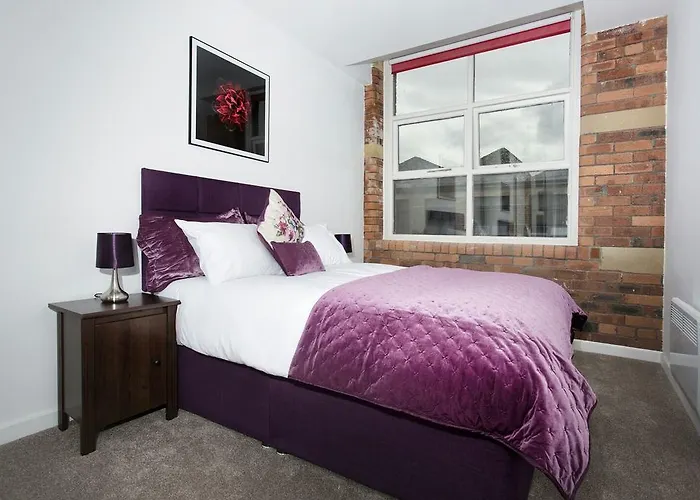 Orchard & Avenue Serviced 4*