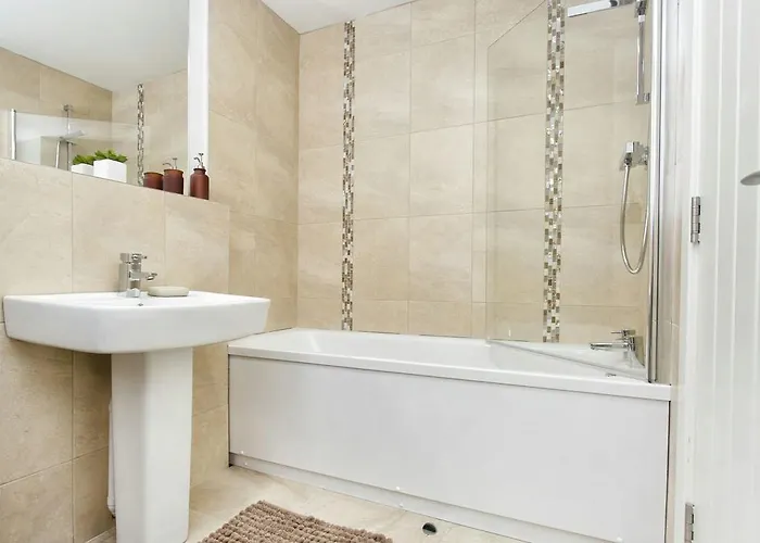 Orchard & Avenue Serviced Apart-hotel