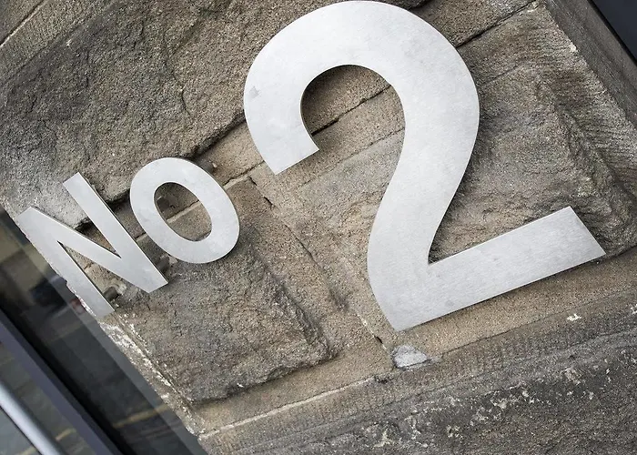 Orchard & Avenue Serviced 4*