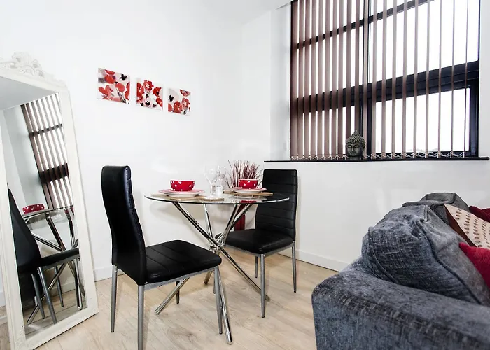 Orchard & Avenue Serviced Aparthotel