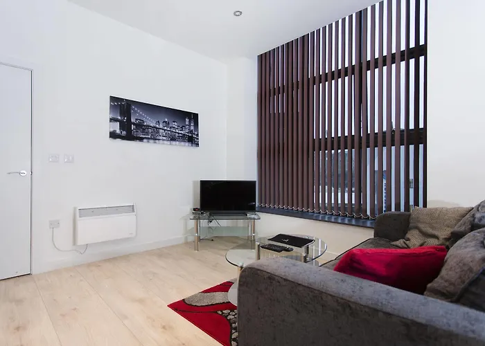 Orchard & Avenue Serviced Bradford (West Yorkshire)