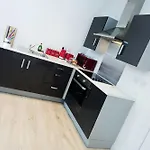 Orchard & Avenue Serviced Apartmanhotel