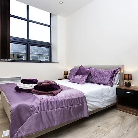 Orchard & Avenue Serviced 4*