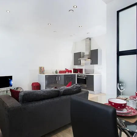 Orchard & Avenue Serviced Ξενοδοχείο με διαμερίσματα 4*
