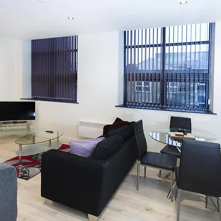 Orchard & Avenue Serviced 4* Μπράντφορντ
