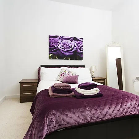 Orchard & Avenue Serviced 4* Μπράντφορντ