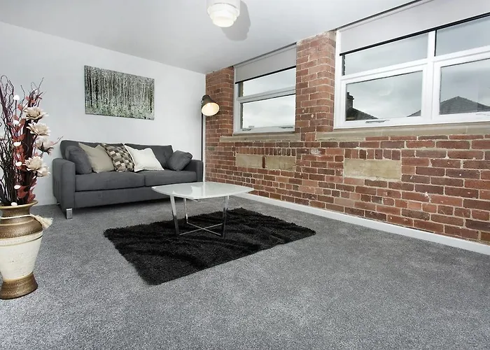 Orchard & Avenue Serviced 4* Bradford