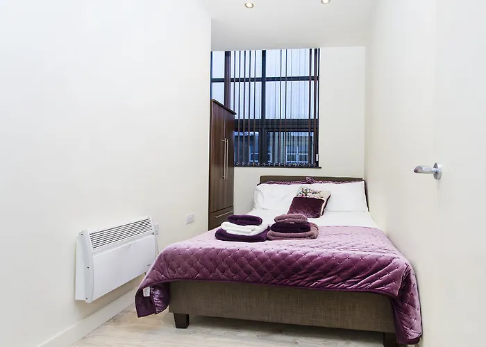 Orchard & Avenue Serviced 4* Bradford